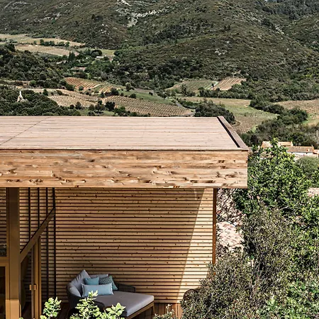 לינה וארוחת בוקר Souki ~ &