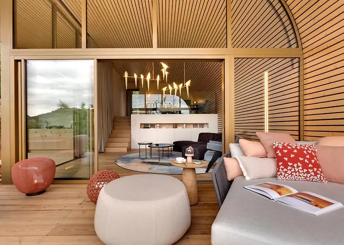 Souki ~ & * Cabrieres (Herault)